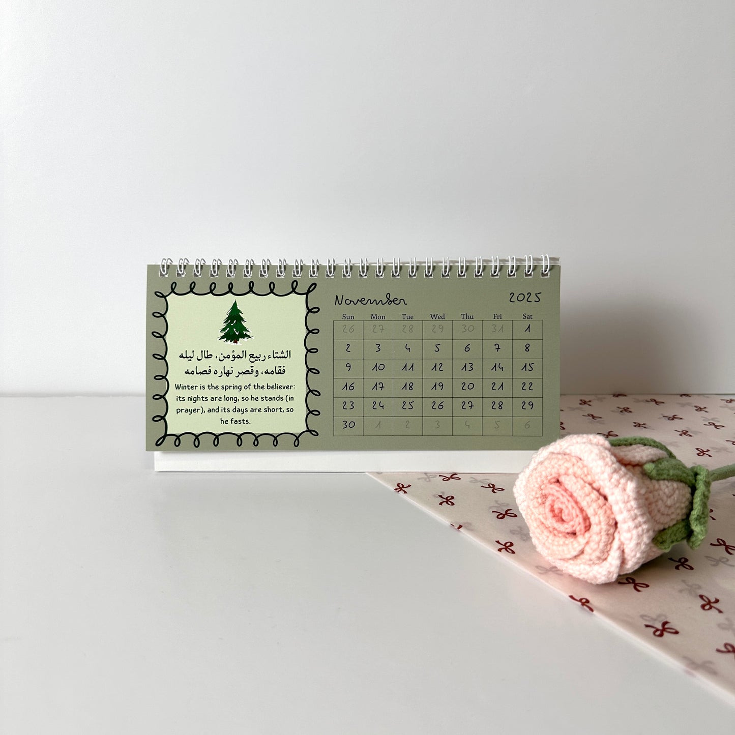 desk calendar 2025